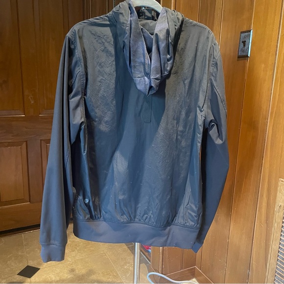 Large Lululemon Black Rain Jacket - Picture 2 of 3